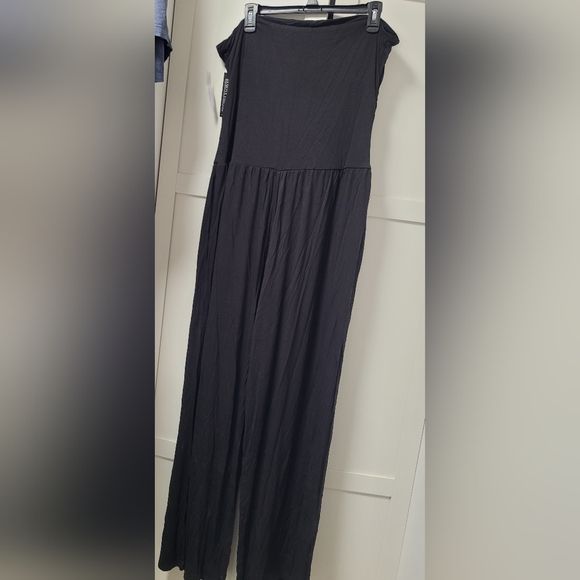 Strapless Jumpsuit - Picture 2 of 4